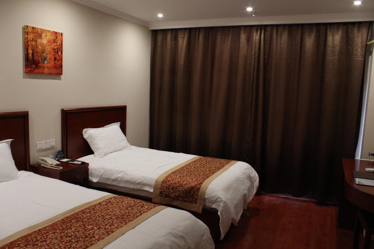 Greentree Inn Shanghai Songjiang University City New Songjiang Road Express Hotel Exterior photo