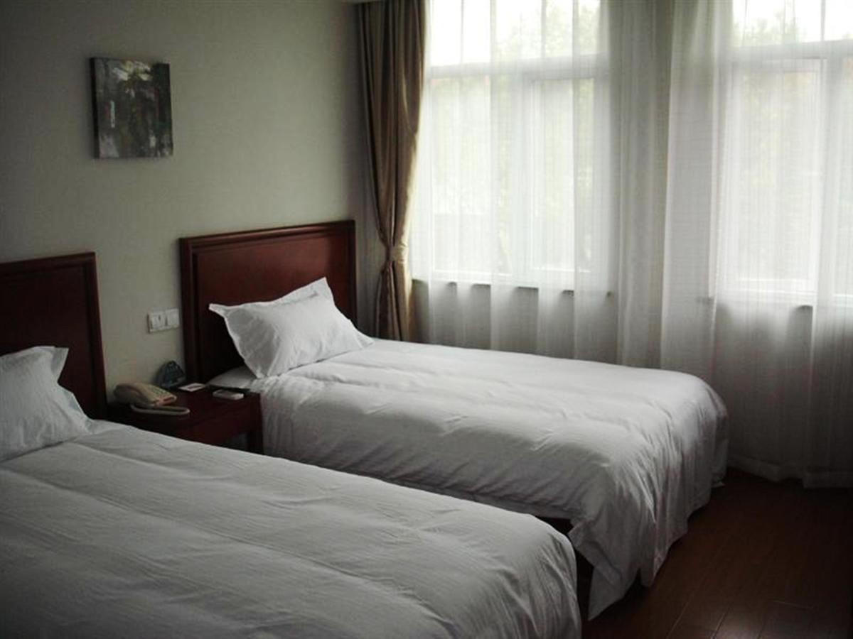 Greentree Inn Shanghai Songjiang University City New Songjiang Road Express Hotel Exterior photo