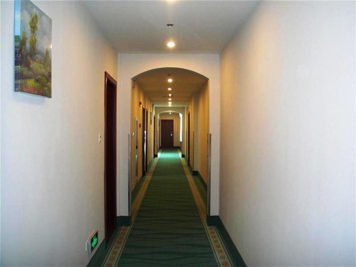 Greentree Inn Shanghai Songjiang University City New Songjiang Road Express Hotel Exterior photo